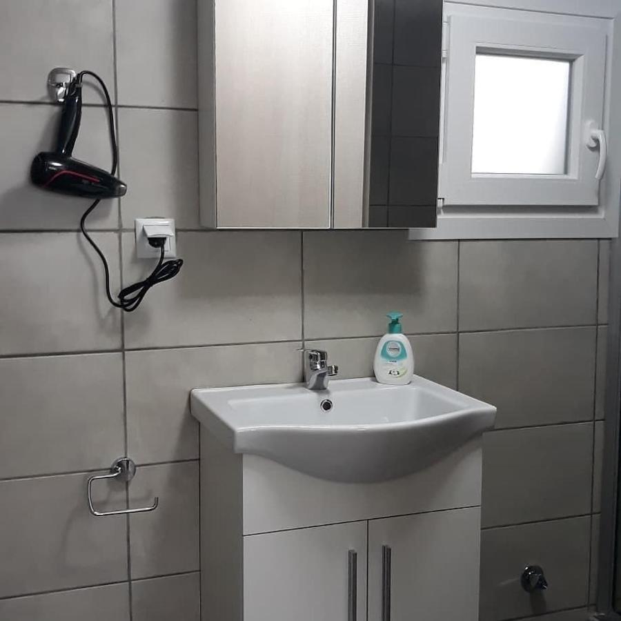 Stathoris Deluxe Studio Nea Peramos  Ngoại thất bức ảnh