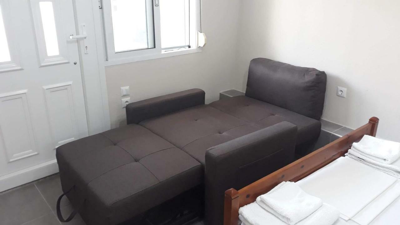 Stathoris Deluxe Studio Nea Peramos  Ngoại thất bức ảnh