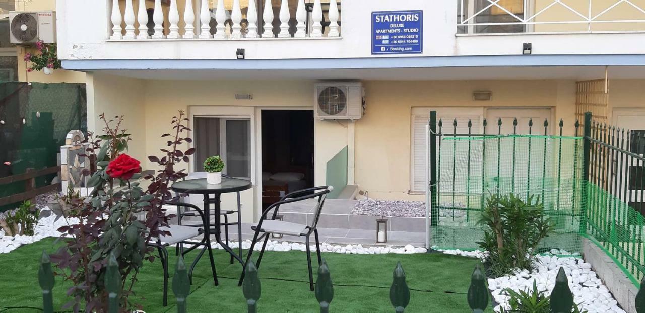 Stathoris Deluxe Studio Nea Peramos  Ngoại thất bức ảnh